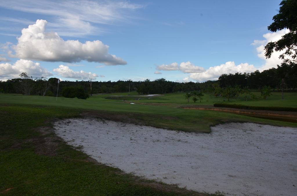 Amazonia Golf Hotelaria E Turismo Sa Rio Preto Da Eva Εξωτερικό φωτογραφία